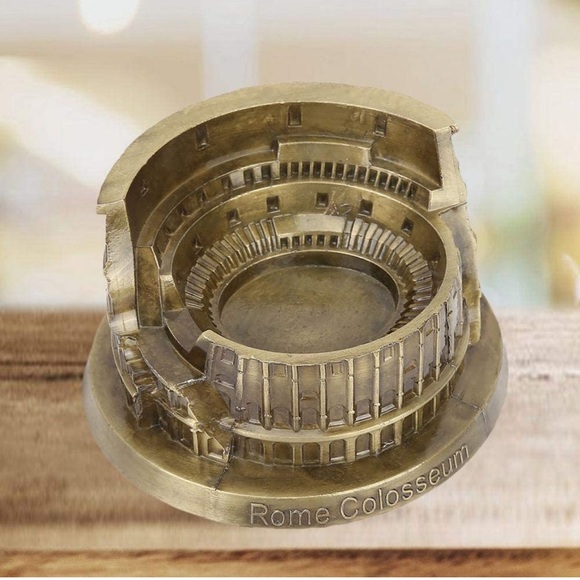 Sold - Rome Colosseum - Picture 8 of 8